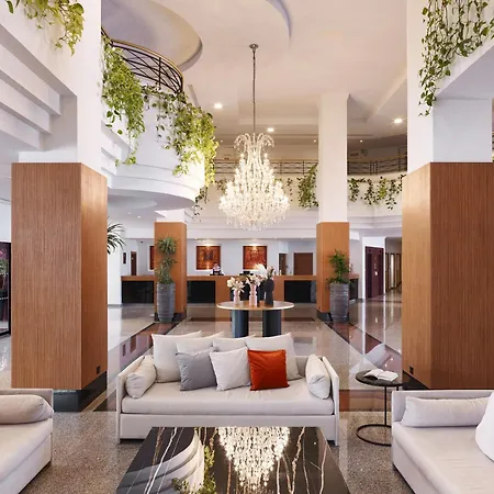 Venus Hotel 5*