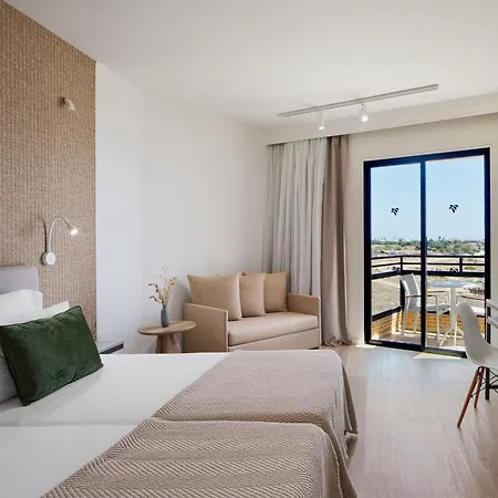 Venus Hotel 5*