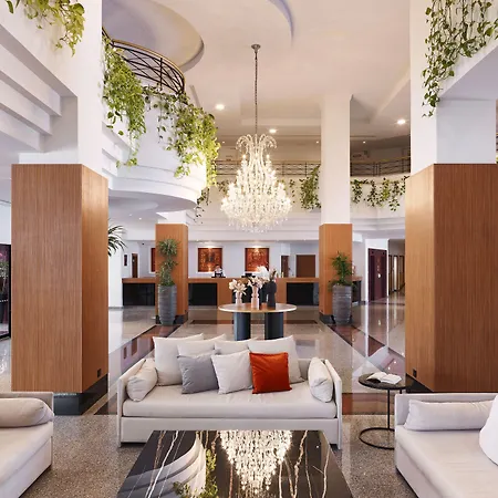 Venus Hotel 5*